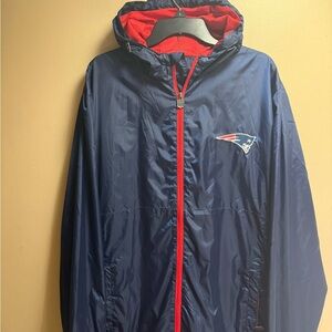 NFL Pro Line Patriots Hooded‎ Windbreaker 2XL Navy Red